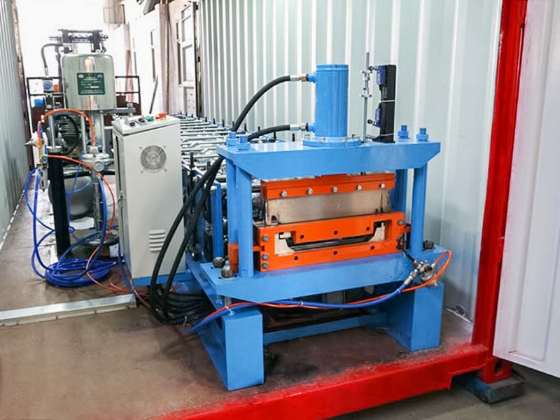 YX66-470 Máy tạo hình cuộn đường may đứng có độ đặc hiệu cao